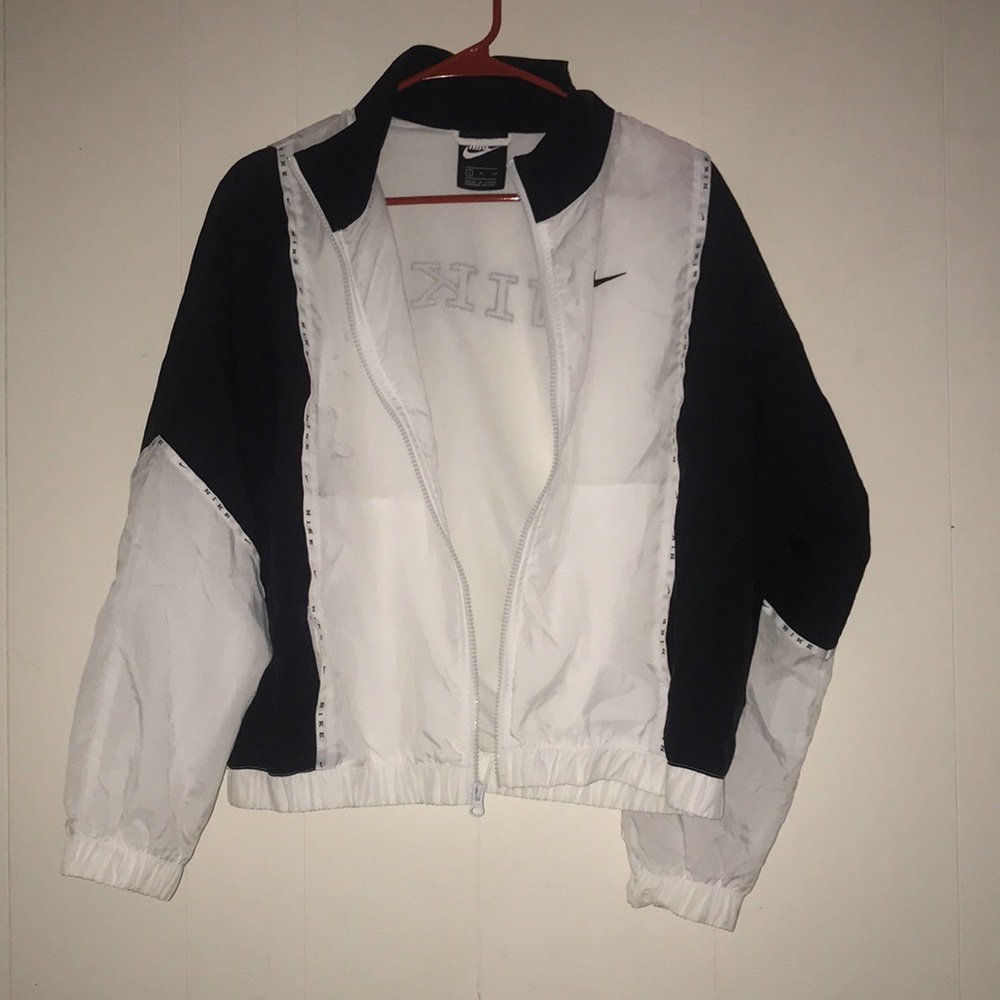 Nike windbreaker - Picture 3 of 3